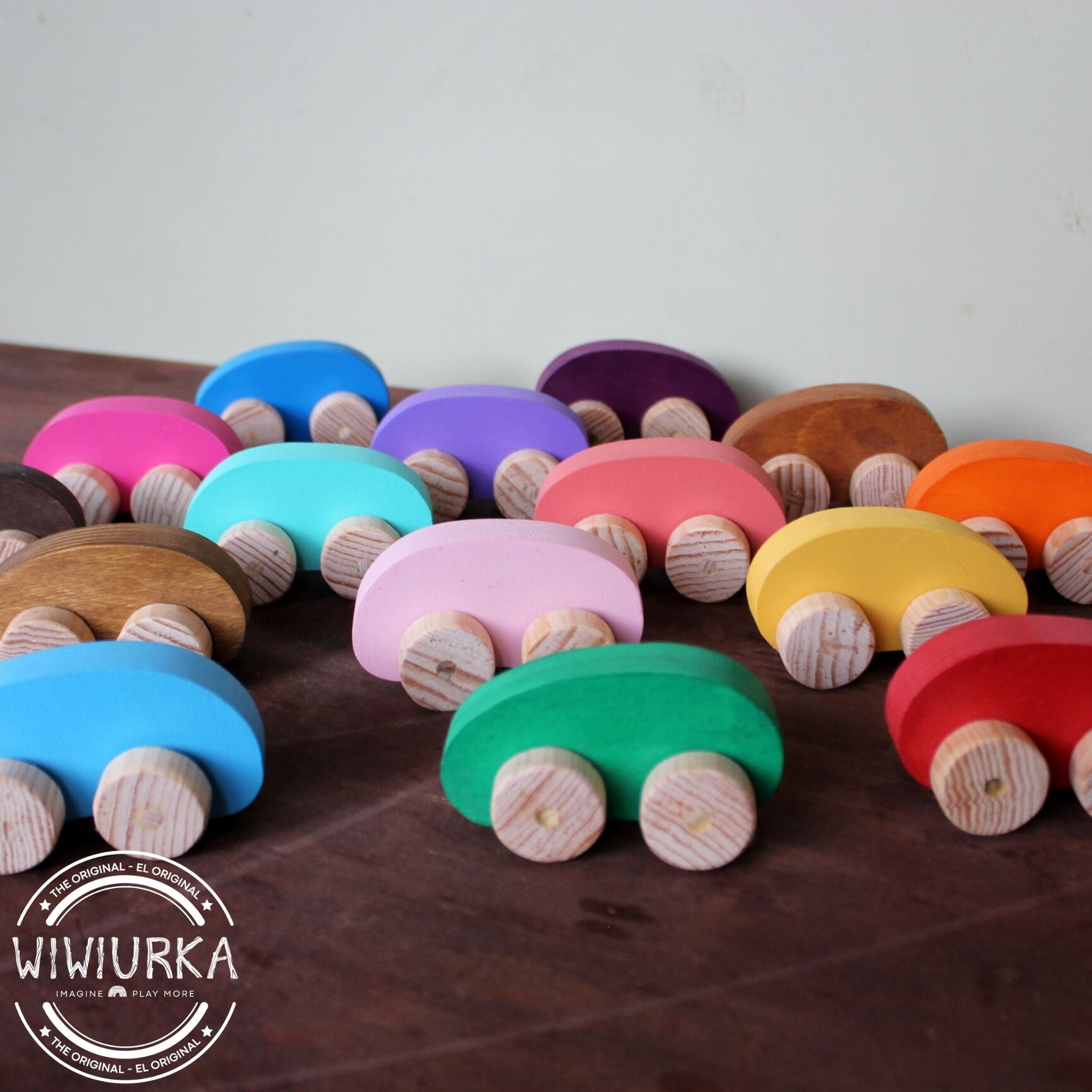 WOODEN RACING CARS SET by Wiwiurka Toys